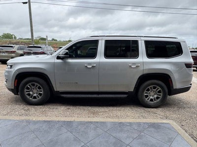 2024 Jeep Wagoneer Base