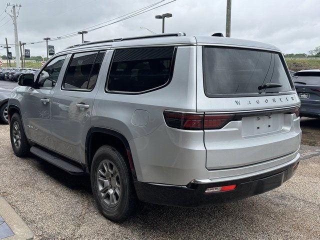 2024 Jeep Wagoneer Base
