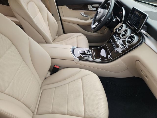 2017 Mercedes-Benz GLC GLC 300