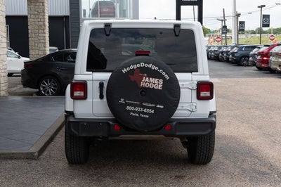 2022 Jeep Wrangler Unlimited Sahara