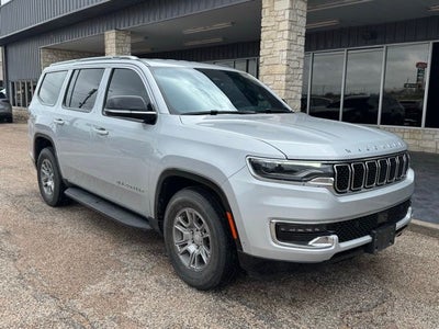 2024 Jeep Wagoneer Base