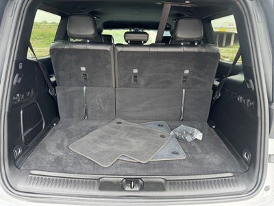 2024 Jeep Wagoneer Base