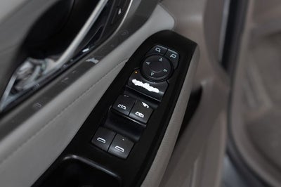 2018 Chevrolet Traverse LT Cloth w/1LT
