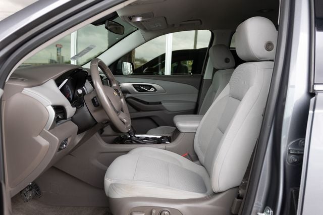 2018 Chevrolet Traverse LT Cloth w/1LT