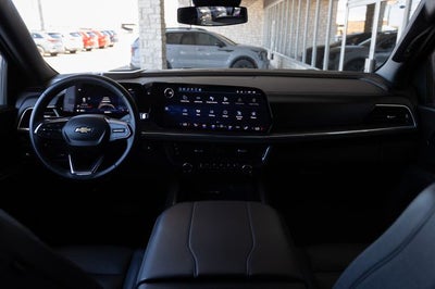 2025 Chevrolet Suburban LT