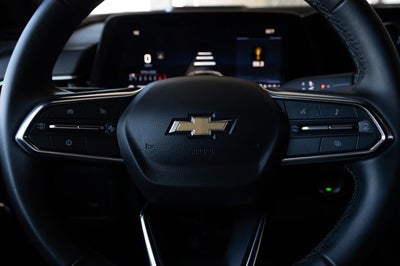 2025 Chevrolet Suburban LT