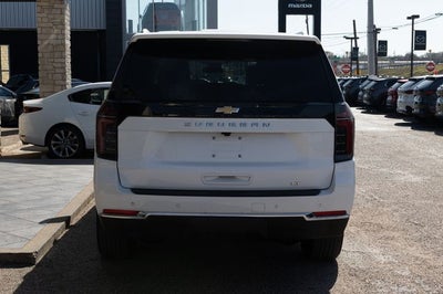 2025 Chevrolet Suburban LT
