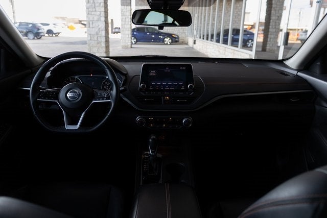 2021 Nissan Altima 2.5 SR