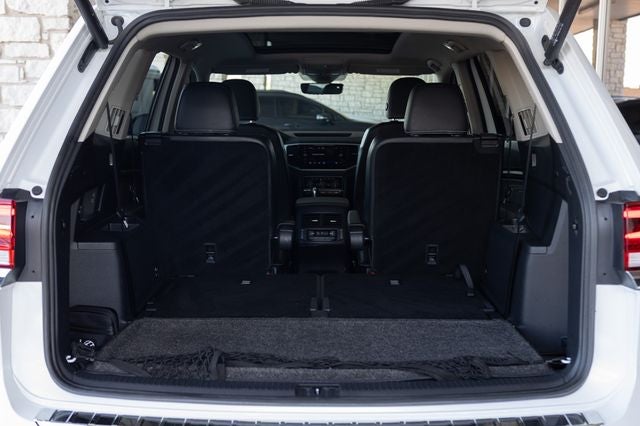 2023 Volkswagen Atlas SEL