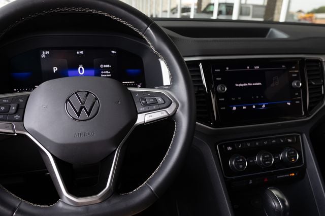 2022 Volkswagen Atlas Cross Sport 3.6L V6 SE w/Technology