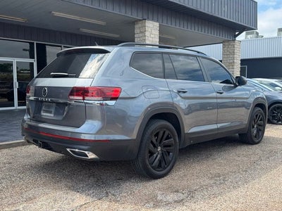 2023 Volkswagen Atlas 3.6L V6 SE w/Technology
