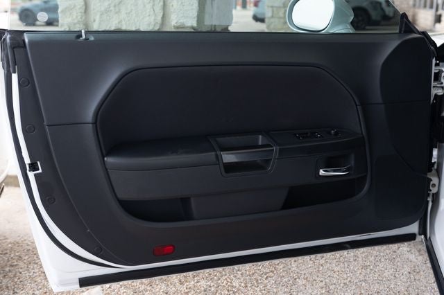 2011 Dodge Challenger Base