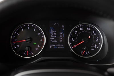 2020 Toyota RAV4 XLE