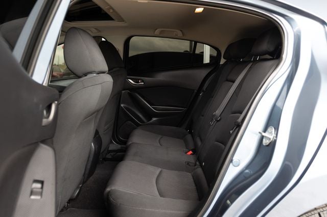 2015 Mazda Mazda3 i Touring