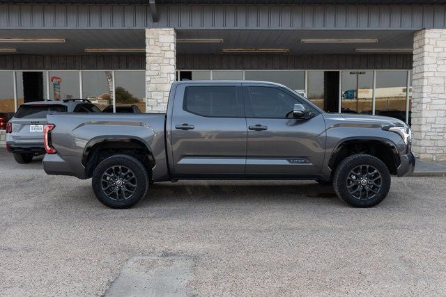 2022 Toyota Tundra Platinum