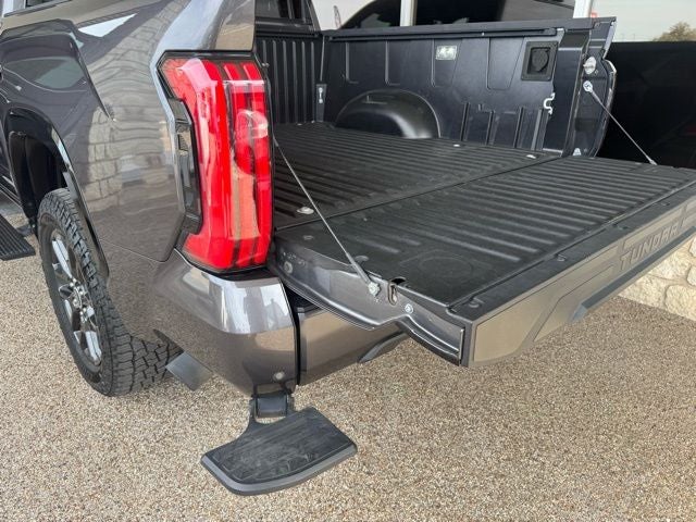 2022 Toyota Tundra Platinum