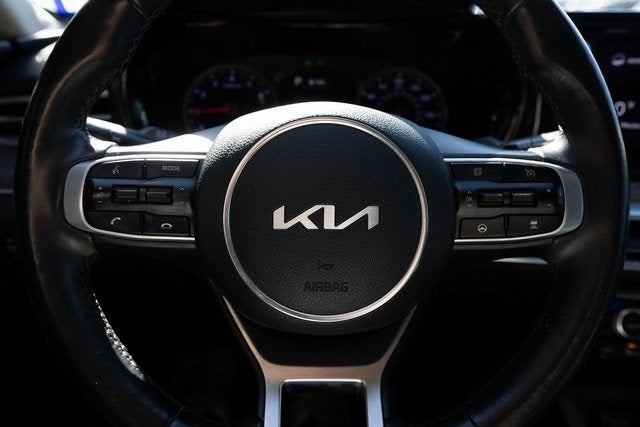 2022 Kia K5 EX