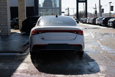 2022 Kia K5 EX