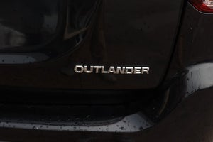2017 Mitsubishi Outlander ES
