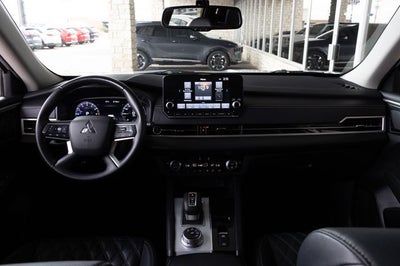 2024 Mitsubishi Outlander SEL