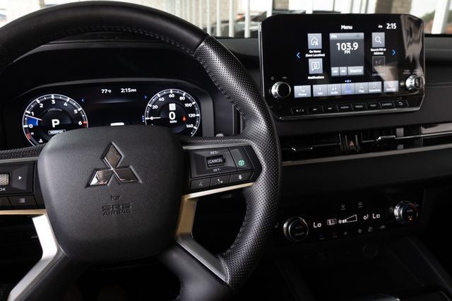 2024 Mitsubishi Outlander SEL