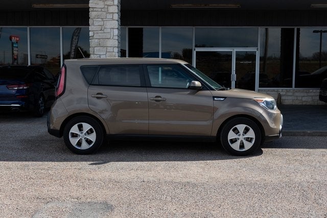 2016 Kia Soul Base